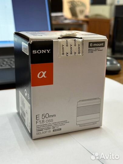 Объектив Sony 50MM F/1.8 OSS (SEL-50F18) E-mount