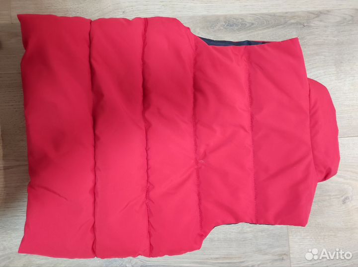 Жилет красный на рост 120 см