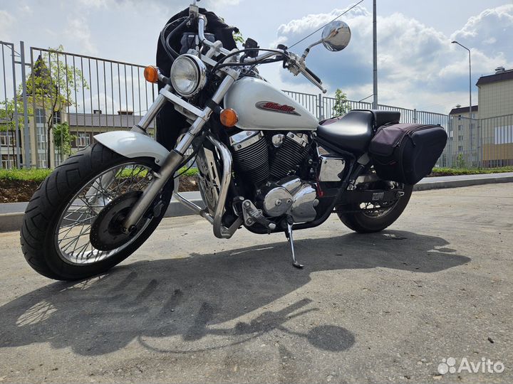 Honda Shadow Spirit VT750DC