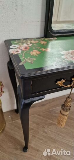 Консоль, туалетный столик, трюмо, шинуазри