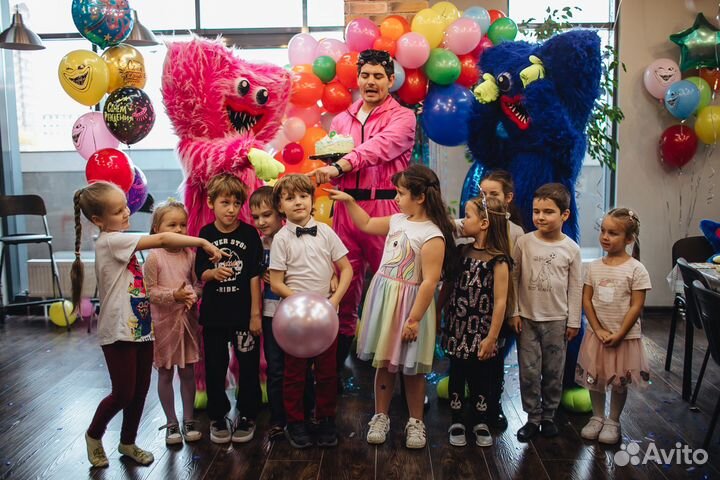 Почасовая вренда зала 80 кв.м Лофт, центр