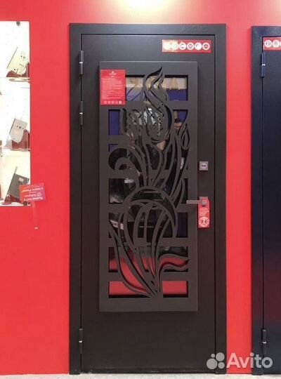 Дверь входная металлическая с терморазрывом