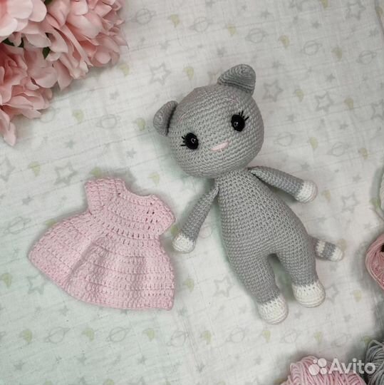 Вязаная игрушка из полухлопка Кошка Полли