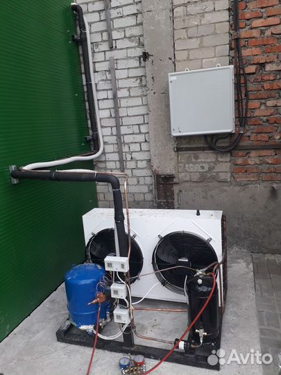 Холодильная торговая камера