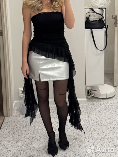 Топ с воланами