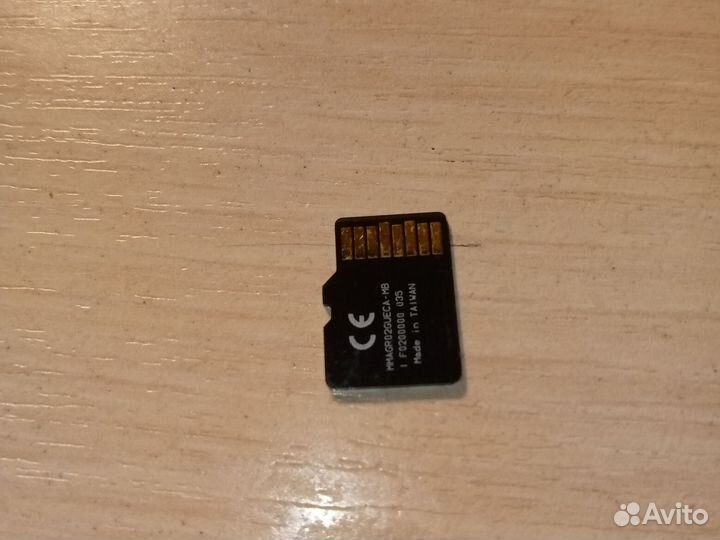 Карта памяти MicroSD