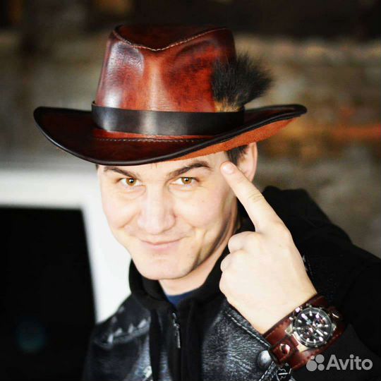 Шляпа из натуральной кожи