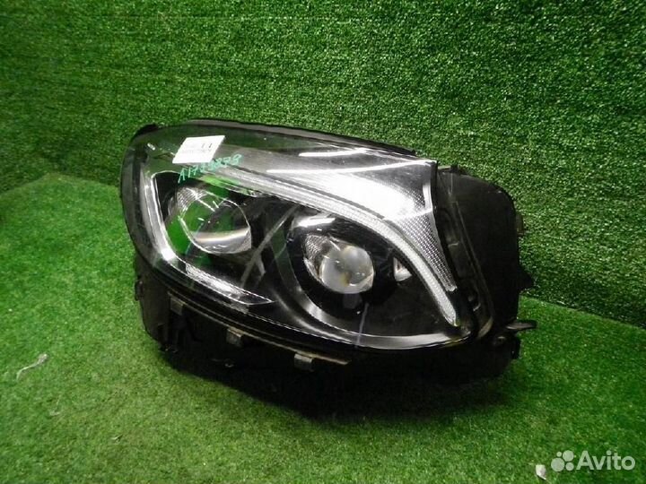 Фара правая Mercedes-Benz GLC