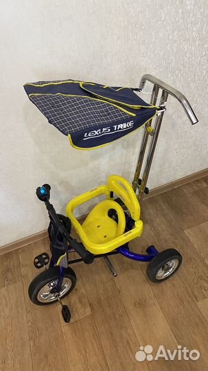 Трехколесный велосипед