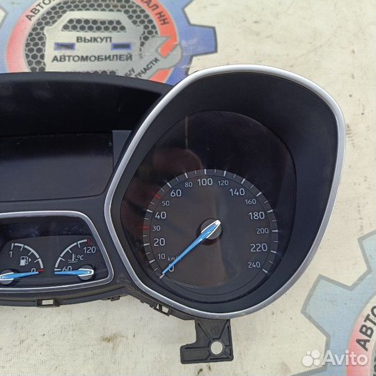 Панель приборов Ford Focus 3 хэтчбек 1.6 2016