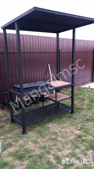 Мангал с крышей