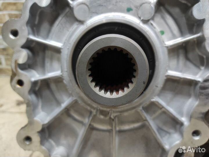 Раздаточная коробка Jeep Grand Cherokee WK2 6.4