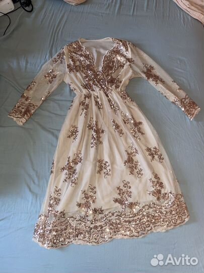 Платье женское