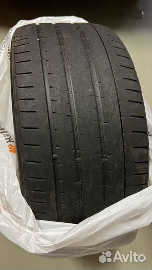 Pirelli P Zero 285/35 R22 и 315/30 R22 107Y