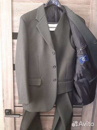 Мужской костюм