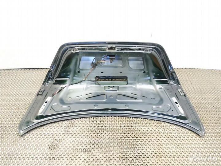 Крышка (дверь) багажника Mercedes-Benz E-Класс