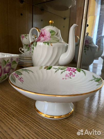 Сервиз чайный и кофейный