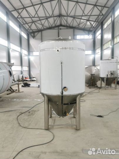 Цилиндро-конический танк. цкт под пиво, квас