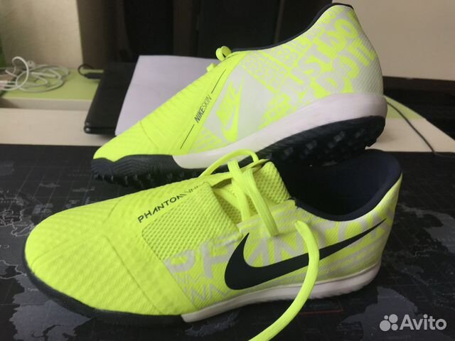 Бутсы Nike Phantom 38,5 оригинал
