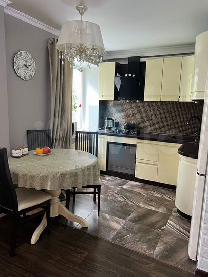 2-к. квартира, 45 м², 3/4 эт.