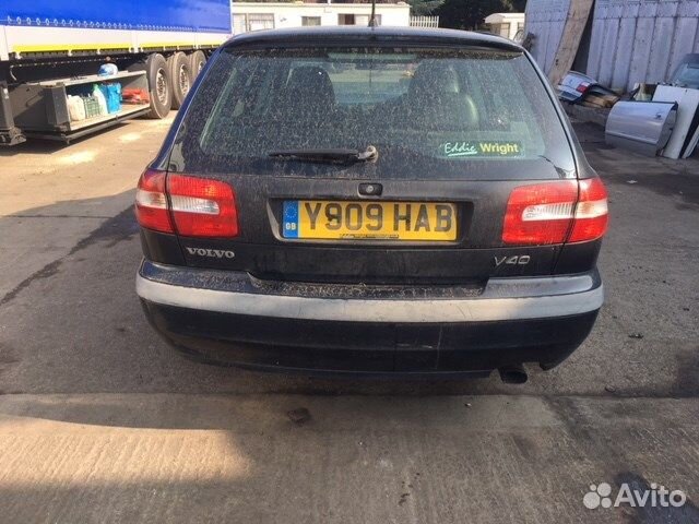 Разбор на запчасти Volvo S40 / V40