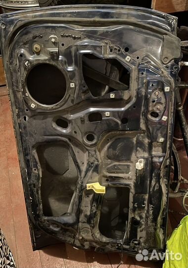 Дверь правая перед правый руль Subaru legacy 2003
