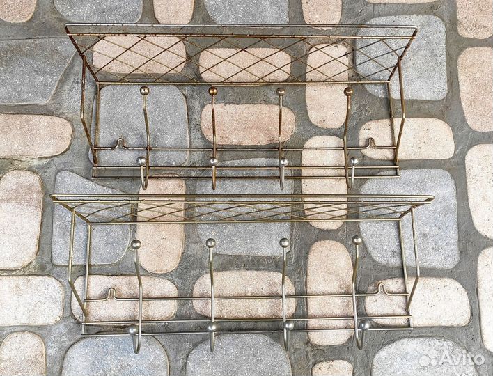 Полки, вешалки, металлические и деревянные, СССР