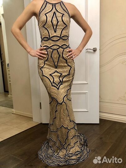 Вечернее платье