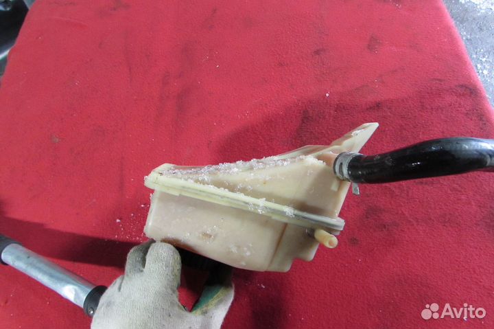 Бачок гур peugeot partner 1