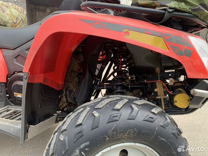 Квадроцикл Arctic cat