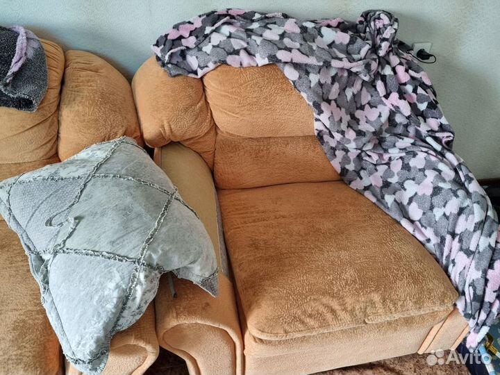 Диван, кресло