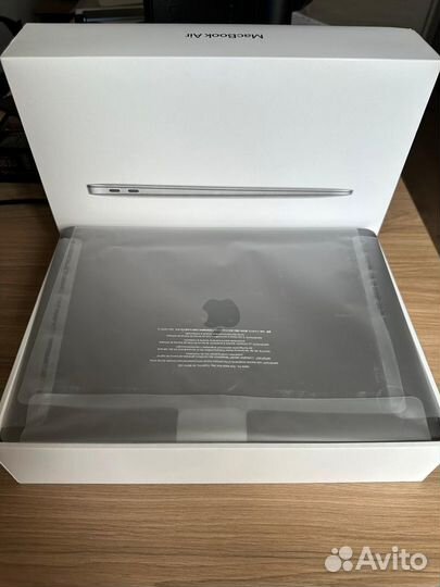 Macbook air 13 2020 m1