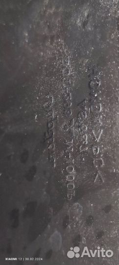 Стекло оригинальное Honda CBR 929 RR 00-01