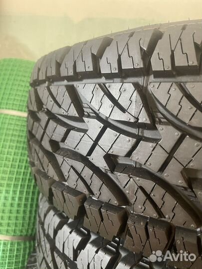 Bridgestone Dueler A/T 265/75 R16