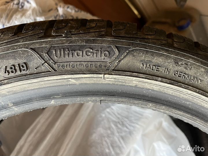 Nokian Tyres Hakkapeliitta R3 225/40 R19 и 255/35 R19 96V