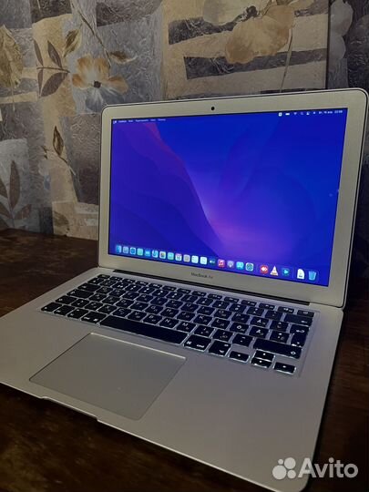 Apple MacBook Air 13 2017 A1466 128gb