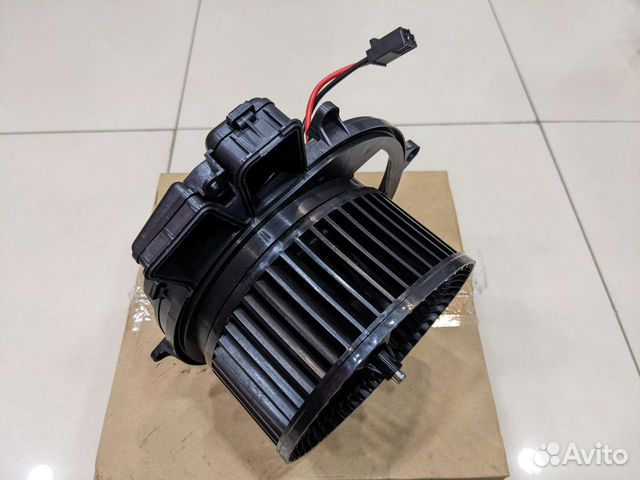 Мотор отопителя mercedes-benz ML W166/GL X166