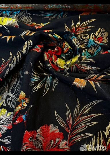 Ткани Италия «Valentino» «chanel» «Balenciaga»