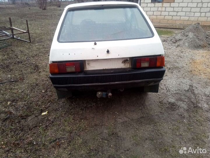 Капот на таврию