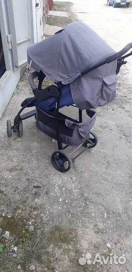 Прогулочная коляска