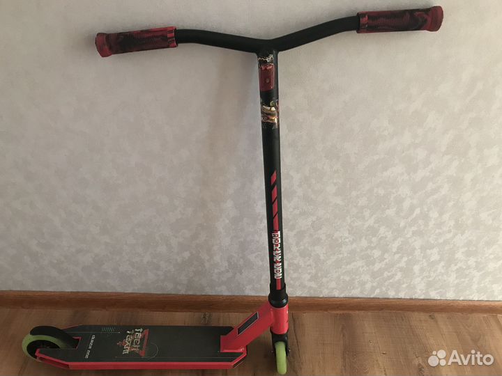 Трюковой самокат