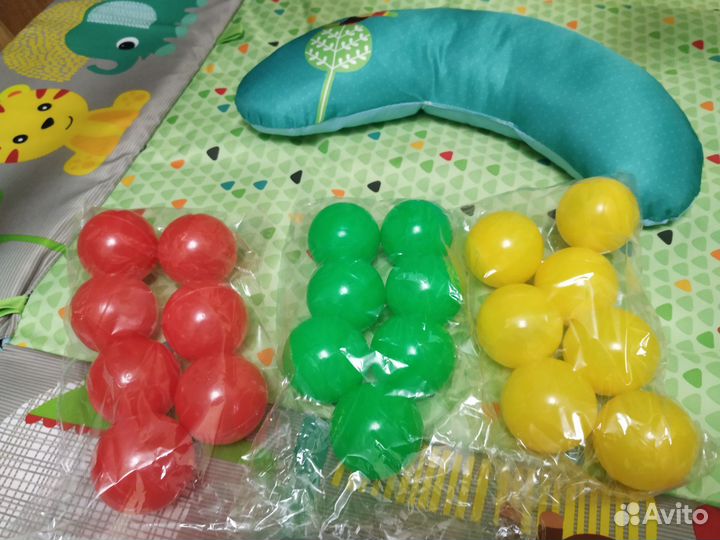 Развивающий коврик