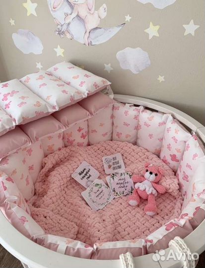 Бортики в детскую кроватку новые