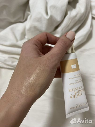 Clarins тональный крем 02