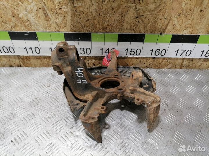 Кулак поворотный передний правый Volkswagen Golf 6