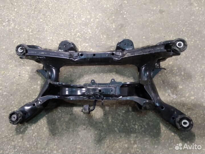 Подрамник задний Toyota RAV4 2020 год