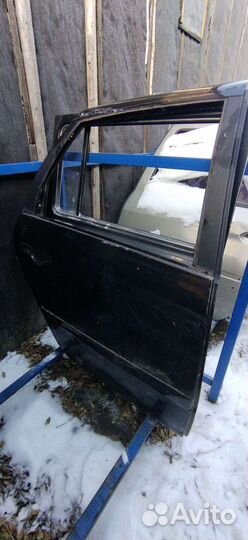 Дверь задняя правая Гранта Калина