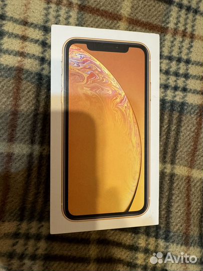 iPhone Xr, 64 ГБ