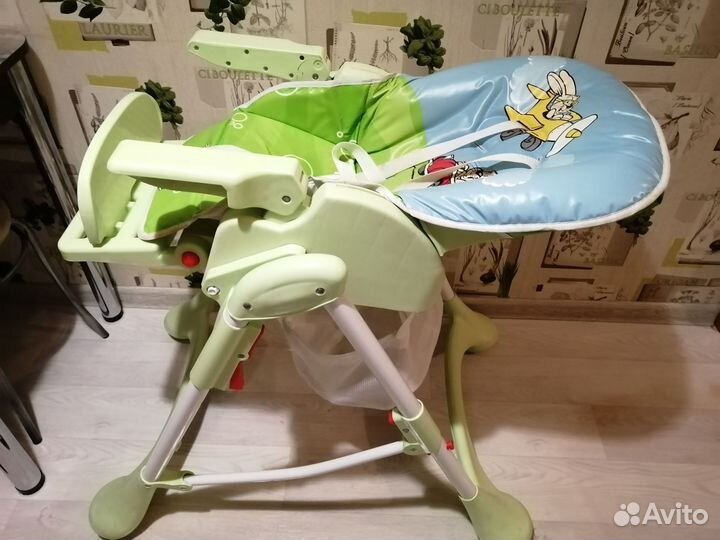 Стульчик для кормления