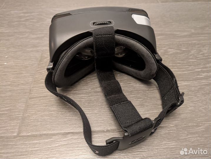 Homido V2 - очки виртуальной реальности (VR-шлем)